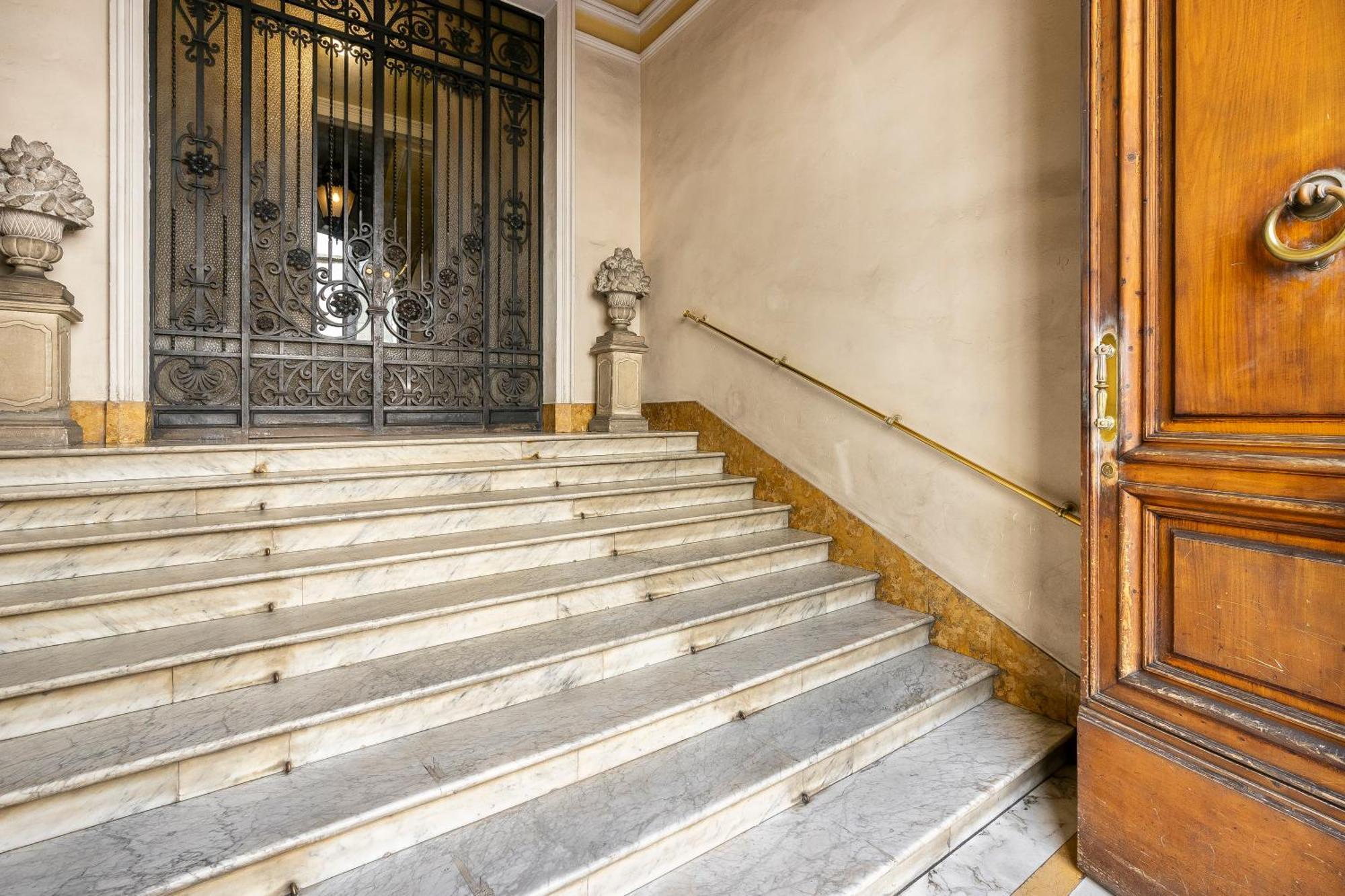 San Marco White Appartamento Luxury Con Garage Su Richiesta Флоренция Екстериор снимка